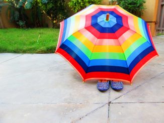 regnbue-paraply
